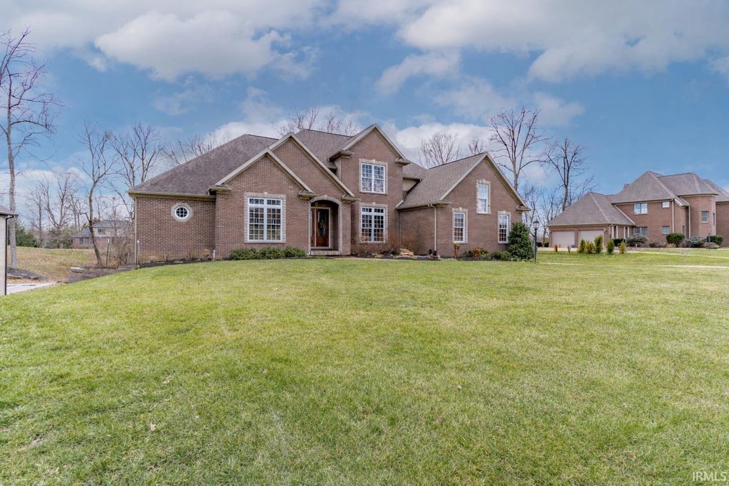 Photo of 6177 Pembrooke Drive, Newburgh, IN 47630 (MLS # 202607830)