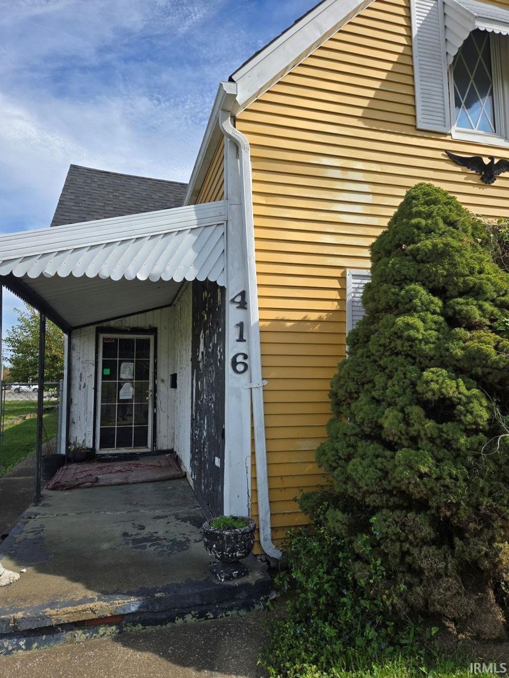 Photo of 416 S Garvin Street, Evansville, IN 47713 (MLS # 202603298)