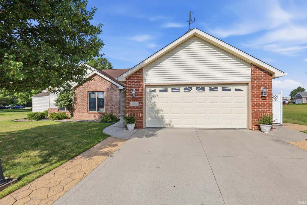 Photo of 520 Chessie Court, Garrett, IN 46738 (MLS # 202625878)