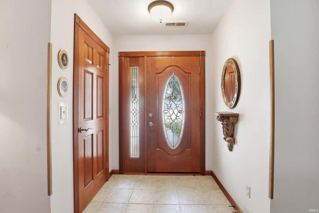 Photo of 520 Chessie Court, Garrett, IN 46738 (MLS # 202625878)