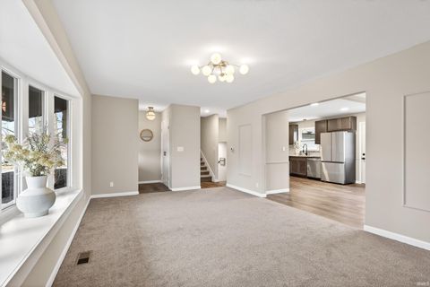 Tiny photo for 1314 Oak Avenue, Lafayette, IN 47905 (MLS # 202604950)