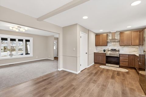 Tiny photo for 1314 Oak Avenue, Lafayette, IN 47905 (MLS # 202604950)