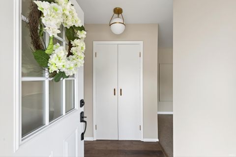 Tiny photo for 1314 Oak Avenue, Lafayette, IN 47905 (MLS # 202604950)