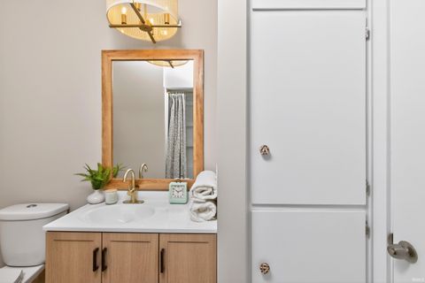 Tiny photo for 1314 Oak Avenue, Lafayette, IN 47905 (MLS # 202604950)