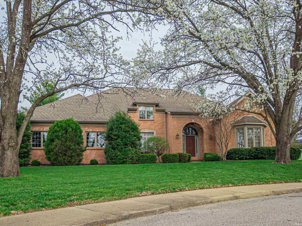 Photo of 10286 Shefield Court, Newburgh, IN 47630 (MLS # 202609128)