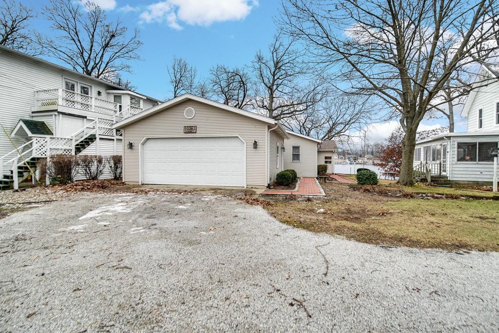 Photo of 10361 Pretty Lake Trail, Plymouth, IN 46563 (MLS # 202601896)