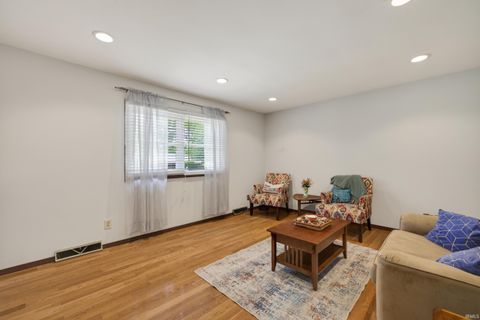 Tiny photo for 500 S Westwood Drive, Bloomington, IN 47403 (MLS # 202620672)