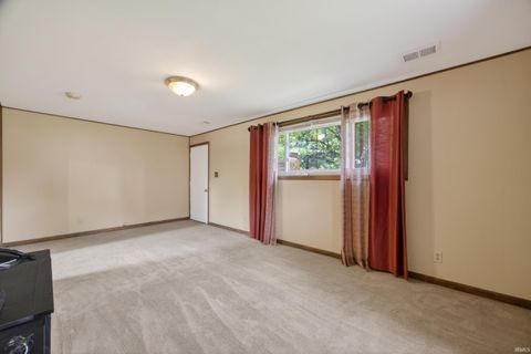 Tiny photo for 500 S Westwood Drive, Bloomington, IN 47403 (MLS # 202620672)