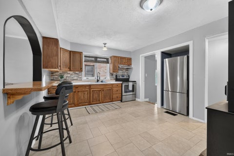 Tiny photo for 2127 N Delphos Street, Kokomo, IN 46901 (MLS # 202644390)