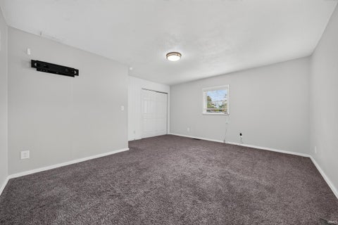 Tiny photo for 2127 N Delphos Street, Kokomo, IN 46901 (MLS # 202644390)