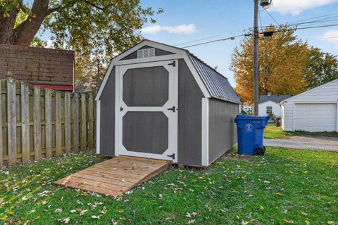 Tiny photo for 2127 N Delphos Street, Kokomo, IN 46901 (MLS # 202644390)
