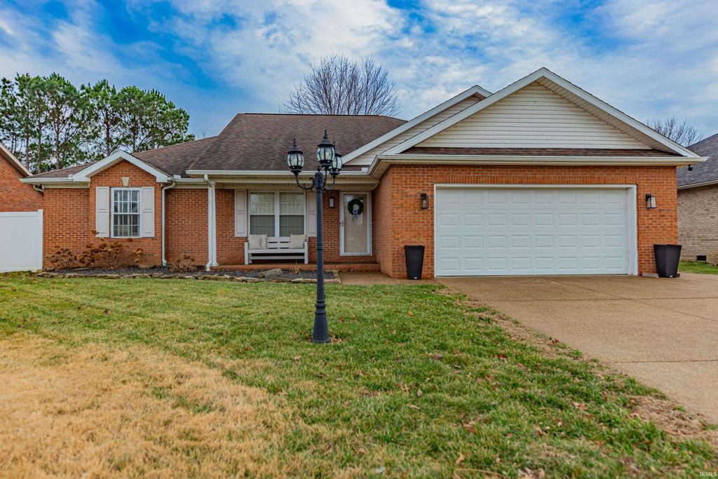 Photo of 649 Sterchi Drive, Evansville, IN 47711 (MLS # 202601870)