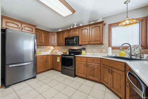Tiny photo for 1503 Classic Lake Cove, Huntertown, IN 46748 (MLS # 202618261)