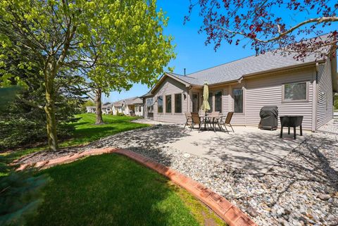 Tiny photo for 1503 Classic Lake Cove, Huntertown, IN 46748 (MLS # 202618261)