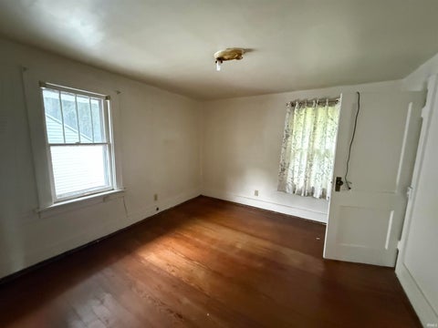 Tiny photo for 2617 W Washington Street, South Bend, IN 46619 (MLS # 202637245)