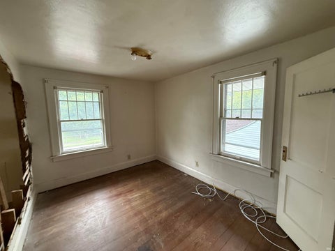 Tiny photo for 2617 W Washington Street, South Bend, IN 46619 (MLS # 202637245)
