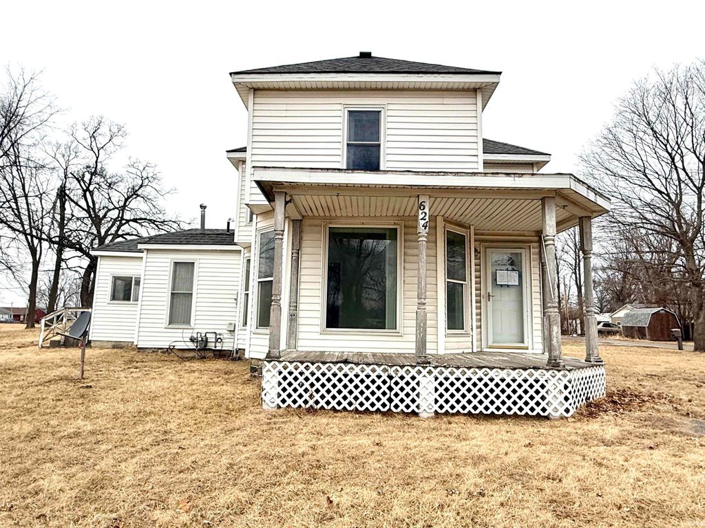 Photo of 624 W Clark Street, Rensselaer, IN 47978 (MLS # 202605972)