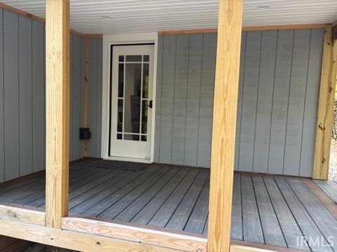 Tiny photo for 235 N Corporation Line Road, Veedersburg, IN 47987 (MLS # 202545512)