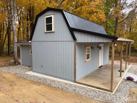 Tiny photo for 235 N Corporation Line Road, Veedersburg, IN 47987 (MLS # 202545512)