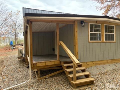 Tiny photo for 235 N Corporation Line Road, Veedersburg, IN 47987 (MLS # 202545512)