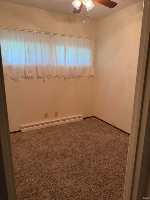 Tiny photo for 400 E Roselawn Drive, Logansport, IN 46947 (MLS # 202624421)