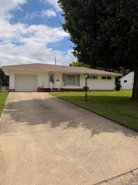 Photo of 400 E Roselawn Drive, Logansport, IN 46947 (MLS # 202624421)