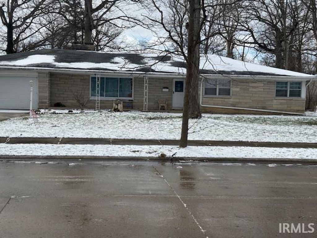 Photo of 2426 Shadyoak Drive, Fort Wayne, IN 46806 (MLS # 202608770)