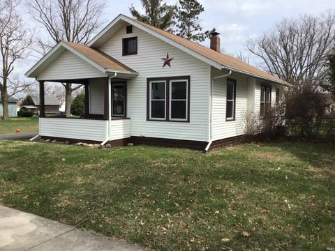 Tiny photo for 606 N Market Street, Winamac, IN 46996 (MLS # 202610274)