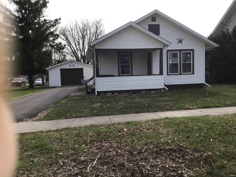 Tiny photo for 606 N Market Street, Winamac, IN 46996 (MLS # 202610274)
