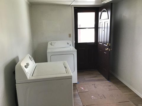 Tiny photo for 606 N Market Street, Winamac, IN 46996 (MLS # 202610274)