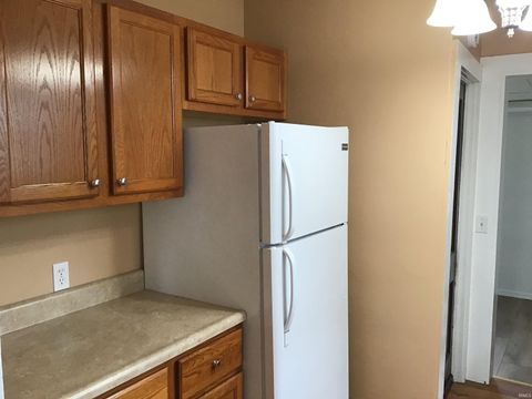 Tiny photo for 606 N Market Street, Winamac, IN 46996 (MLS # 202610274)