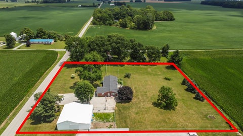 Tiny photo for 3949 E 250 North Road, Kokomo, IN 46901 (MLS # 202630064)