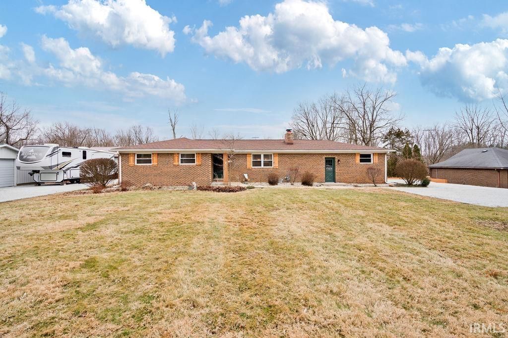 Photo of 2715 E CARTER Street, Kokomo, IN 46901 (MLS # 202605760)