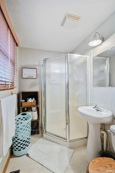 Tiny photo for 2715 E CARTER Street, Kokomo, IN 46901 (MLS # 202605760)