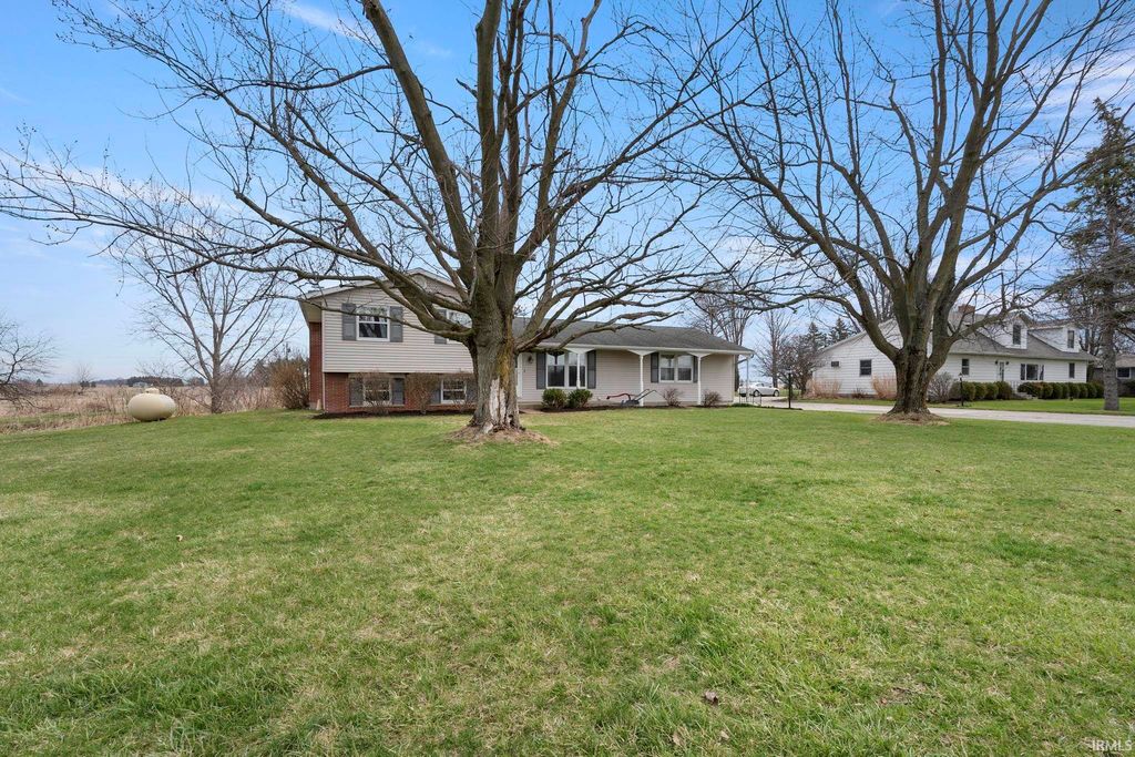 Photo of 2802 N Berthaud Road, New Haven, IN 46774 (MLS # 202611566)