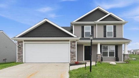 Photo of 9589 Cappelli Way, Fort Wayne, IN 46825 (MLS # 202547273)