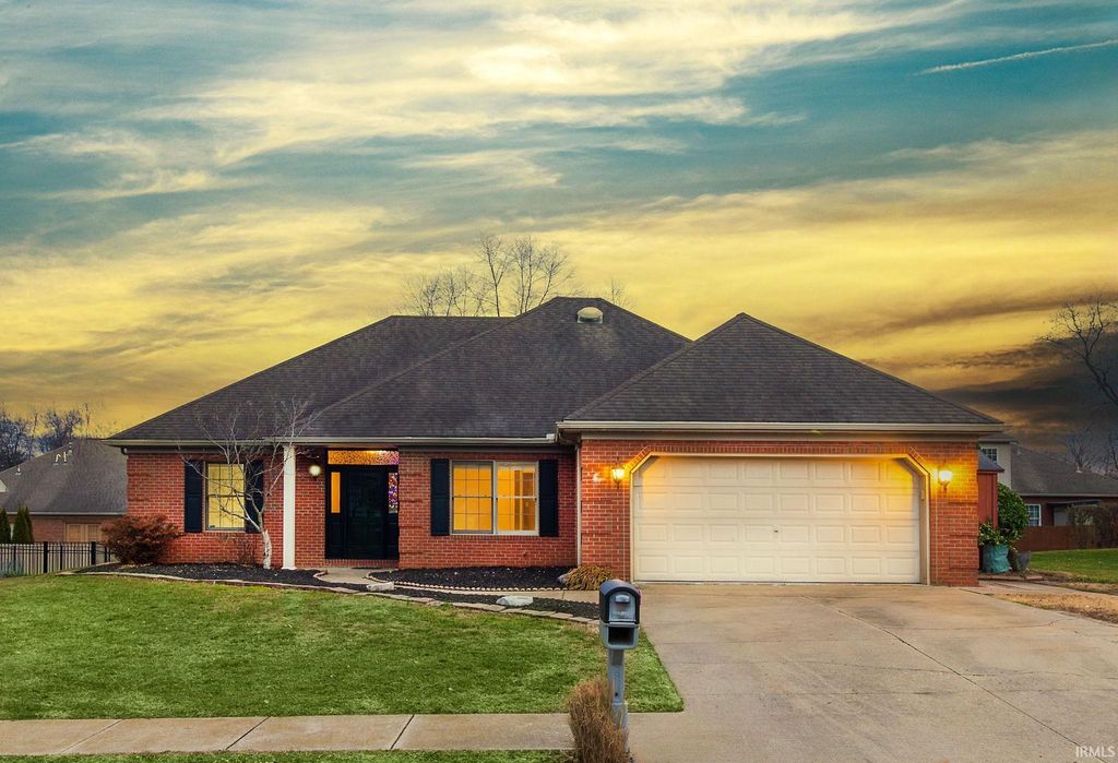 Photo of 3800 Canterbury Court, Newburgh, IN 47630 (MLS # 202549799)