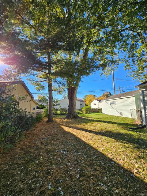 Tiny photo for 1601 Bayer Avenue, Fort Wayne, IN 46805 (MLS # 202642518)