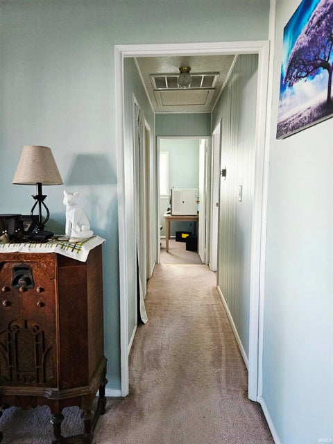 Tiny photo for 1601 Bayer Avenue, Fort Wayne, IN 46805 (MLS # 202642518)