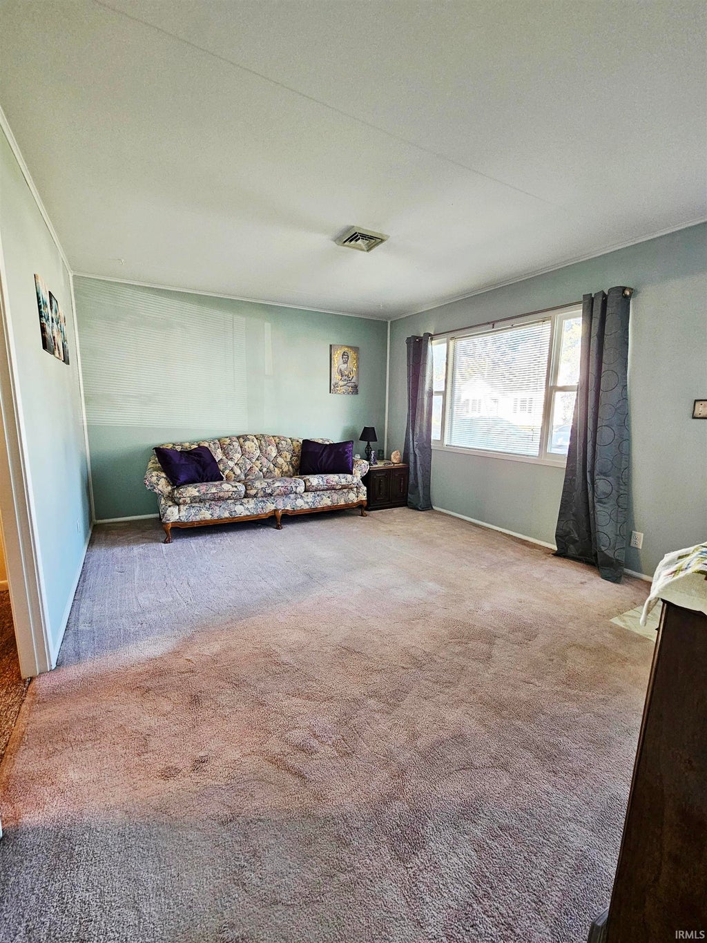 Photo of 1601 Bayer Avenue, Fort Wayne, IN 46805 (MLS # 202642518)