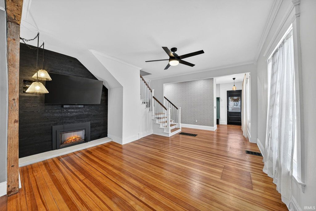 Photo of 814 Ashland Avenue, South Bend, IN 46616 (MLS # 202601443)