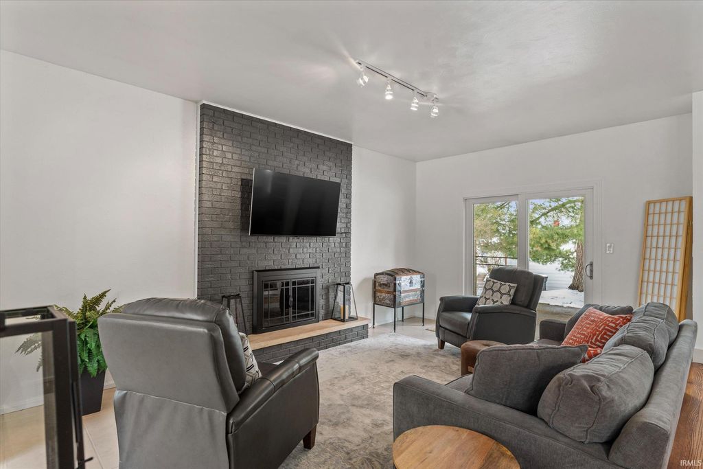 Photo of 52567 Heatherfield Drive, South Bend, IN 46637 (MLS # 202609140)