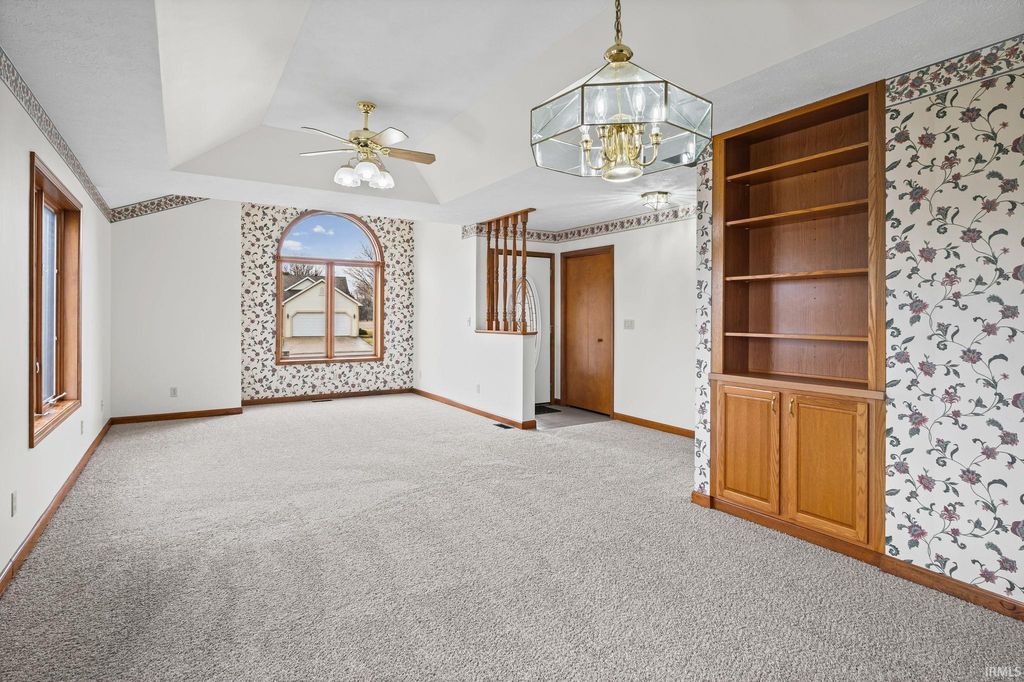 Photo of 606 Pheasant Run, Rensselaer, IN 47978 (MLS # 202607517)