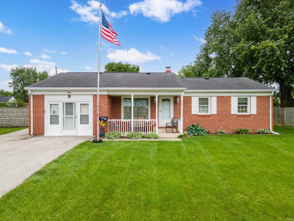 Photo of 516 Cherry Lane, Gas City, IN 46933 (MLS # 202619917)