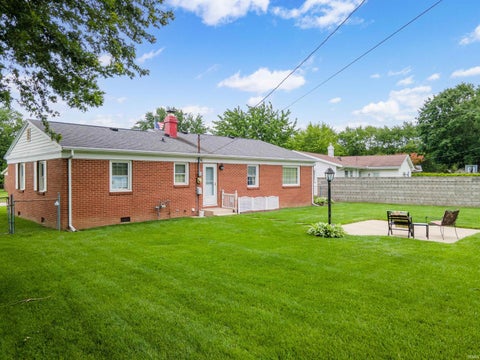 Tiny photo for 516 Cherry Lane, Gas City, IN 46933 (MLS # 202619917)