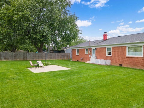 Tiny photo for 516 Cherry Lane, Gas City, IN 46933 (MLS # 202619917)
