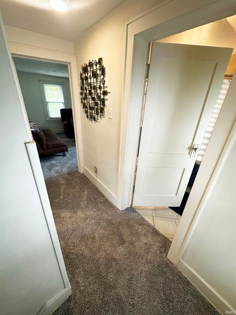 Tiny photo for 301 E Eckman Street, South Bend, IN 46614 (MLS # 202541327)