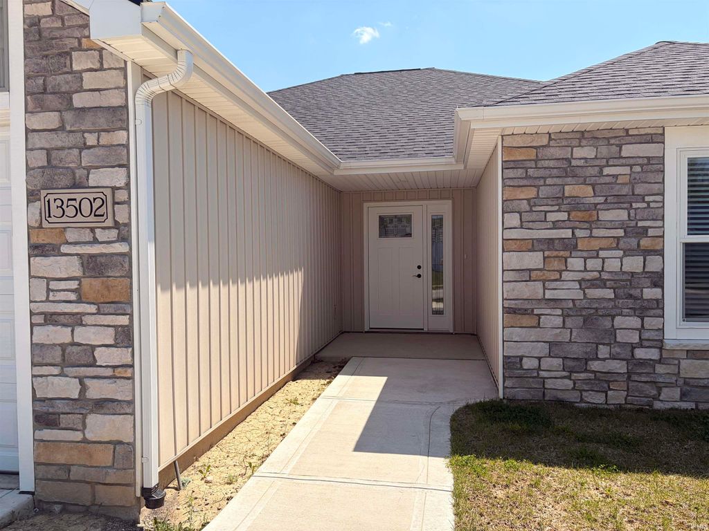 Photo of 13502 COPPER STRIKE Pass, Fort Wayne, IN 46845 (MLS # 202616497)
