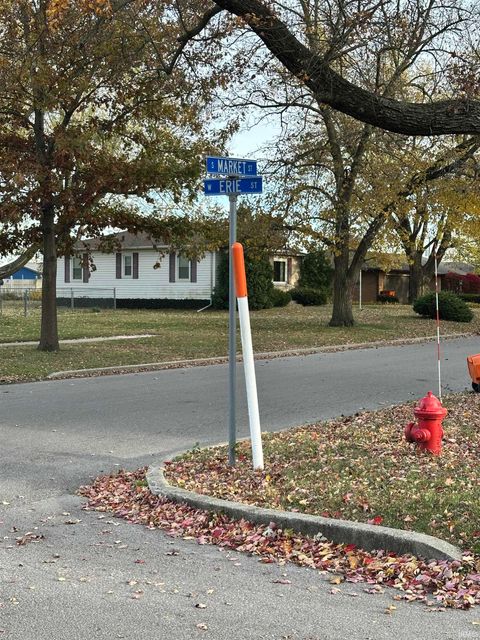 Tiny photo for 722 S Market Street, Winamac, IN 46996 (MLS # 202547092)