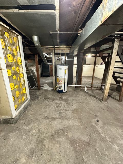 Tiny photo for 722 S Market Street, Winamac, IN 46996 (MLS # 202547092)